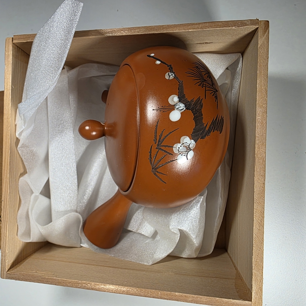Elegant Brown Authentic Ceramic Teapot